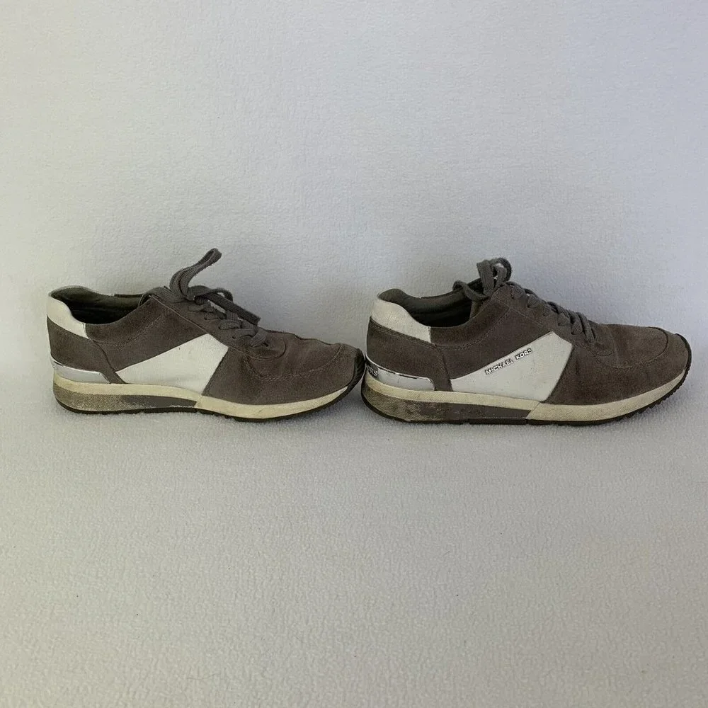 Michael Kors Women's Size 8M Gray Suede Trainer Fashion Sneakers Read
